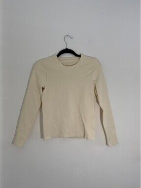 OQQ Long Sleeve Ribbed Stretch Crew Neck Athletic Top Cream Ivory Size M